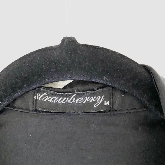 Black Dress - Picture 3 of 4